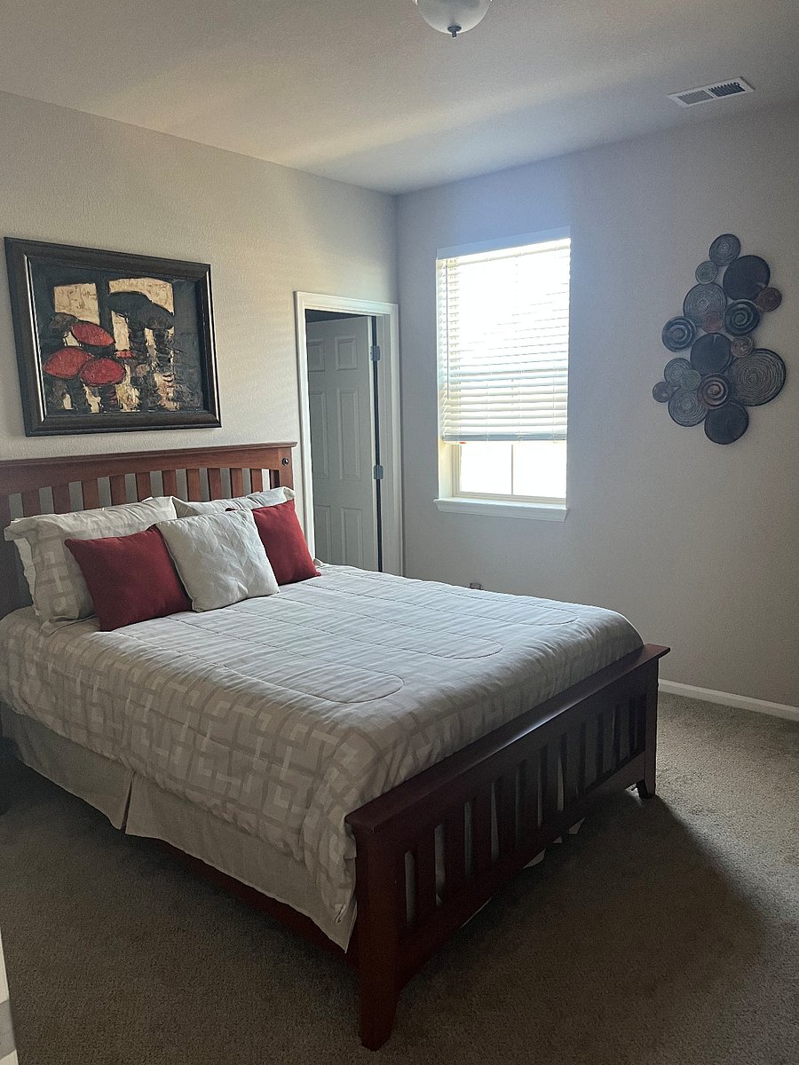 Furnished Finder property 824354_1 photo 1