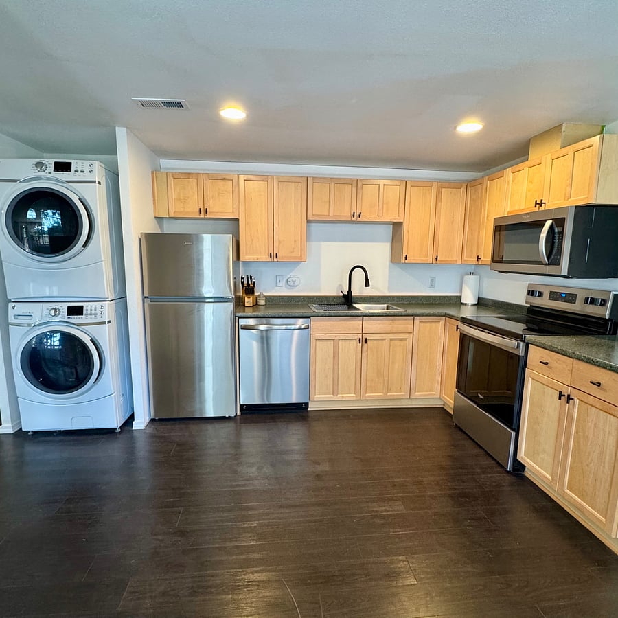 Furnished Finder property 824370_1 photo 3