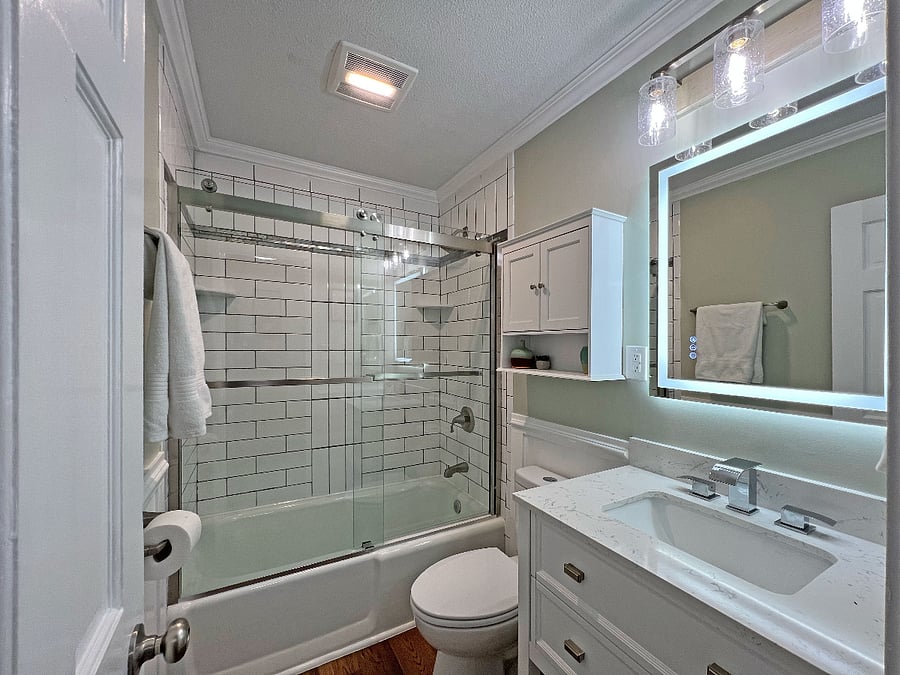 Full Bath w/Self-lit LED mirror and anti-fog control