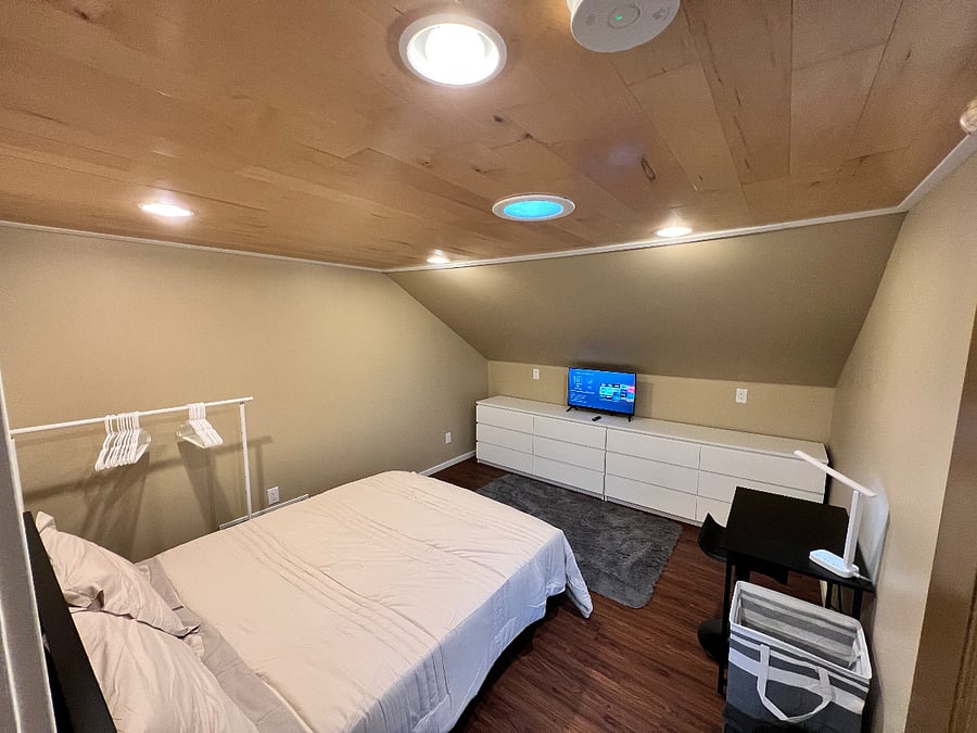 Bed 2