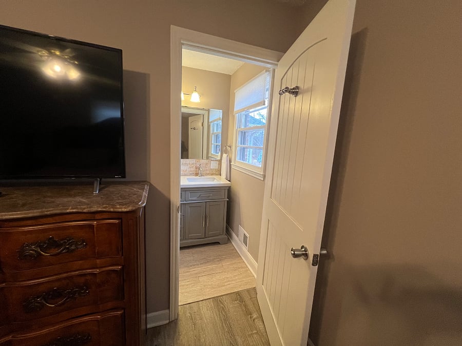 Furnished Finder property 824602_1 photo 9