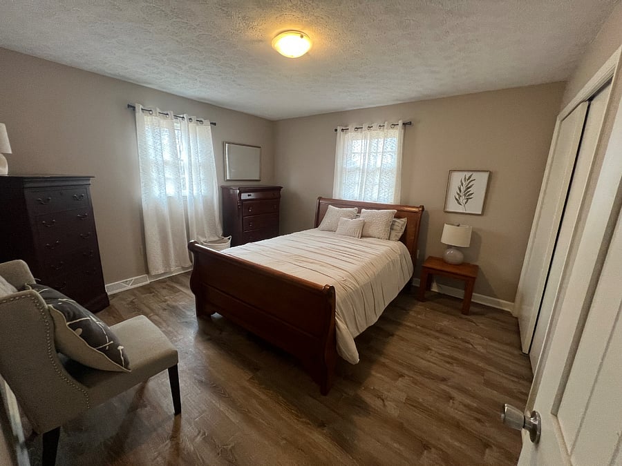 Furnished Finder property 824602_1 photo 12