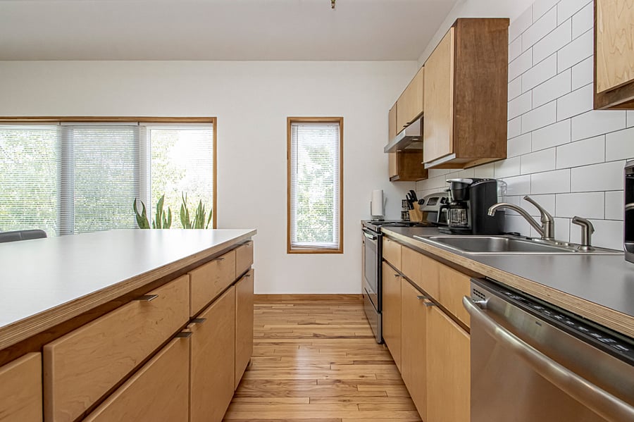 Furnished Finder property 824618_1 photo 2