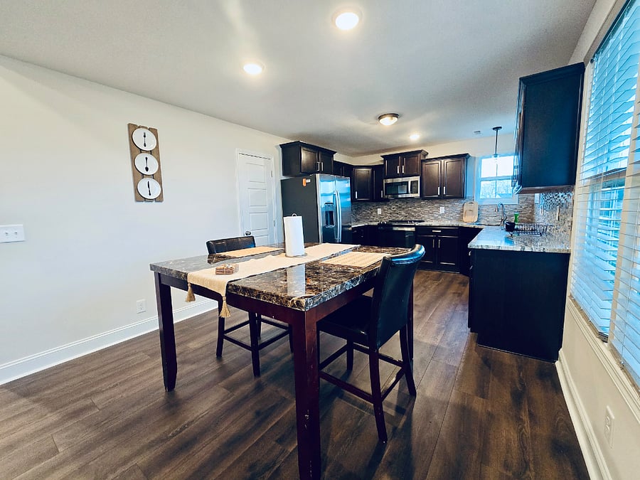 Furnished Finder property 824635_1 photo 21