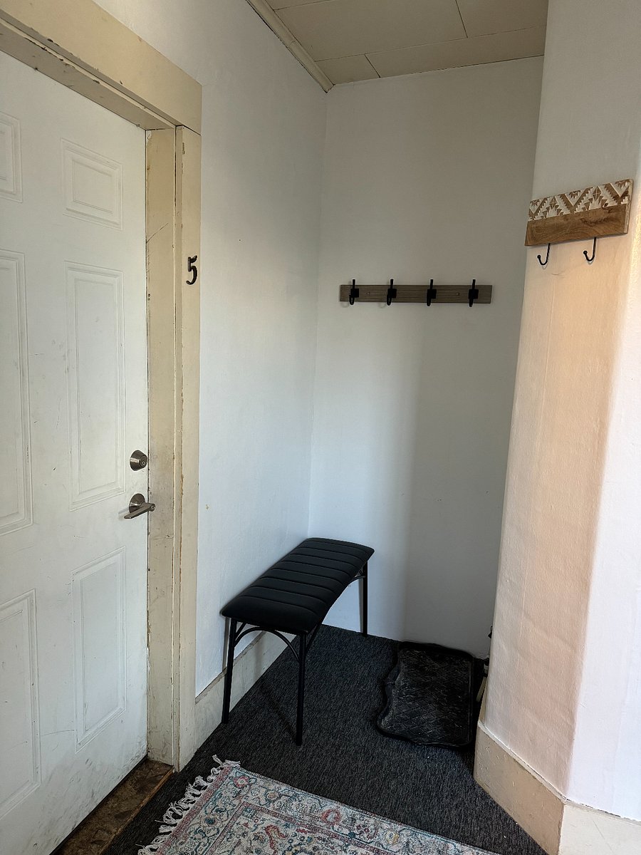 Furnished Finder property 824649_1 photo 12