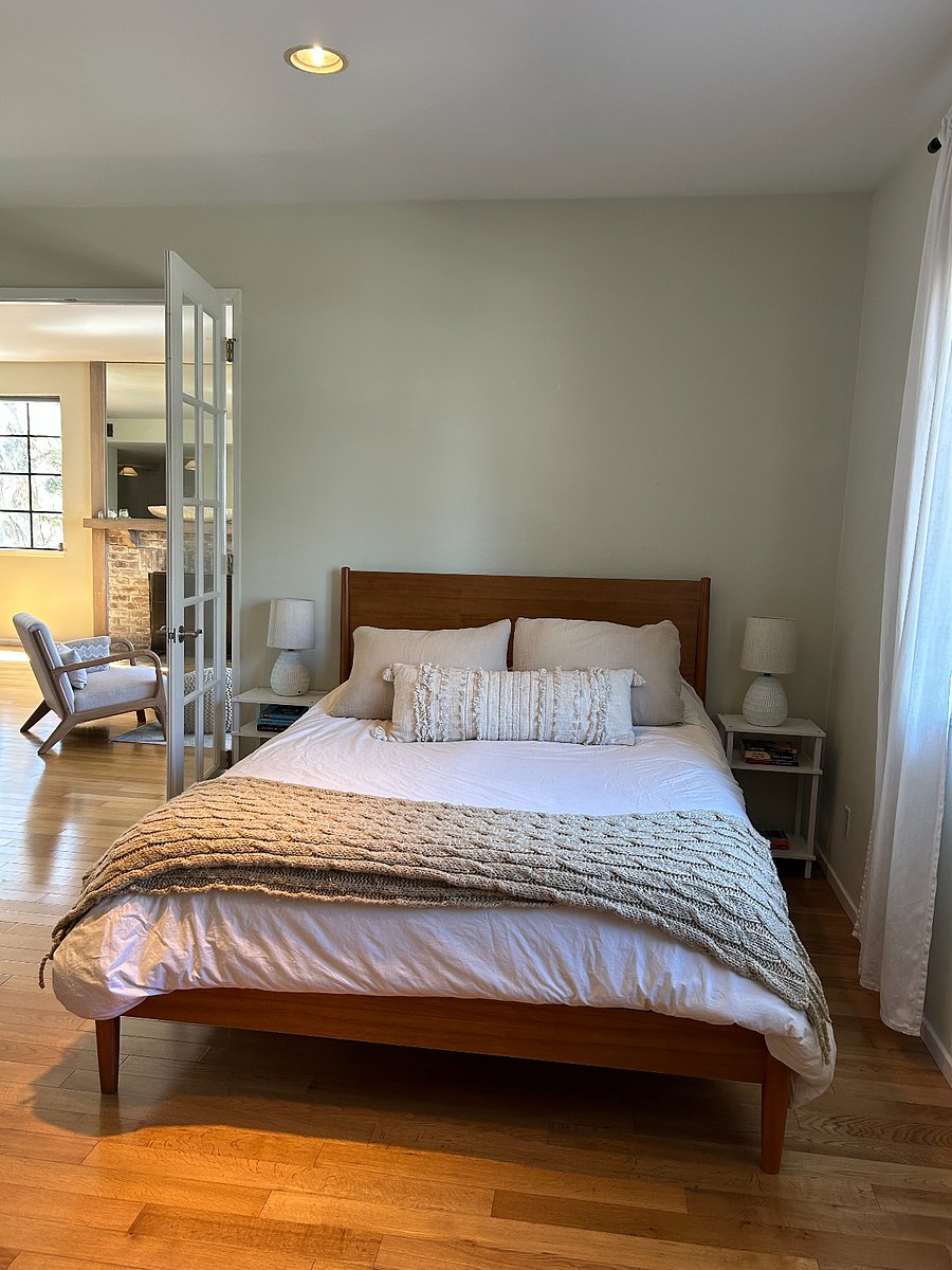 Furnished Finder property 824688_1 photo 9