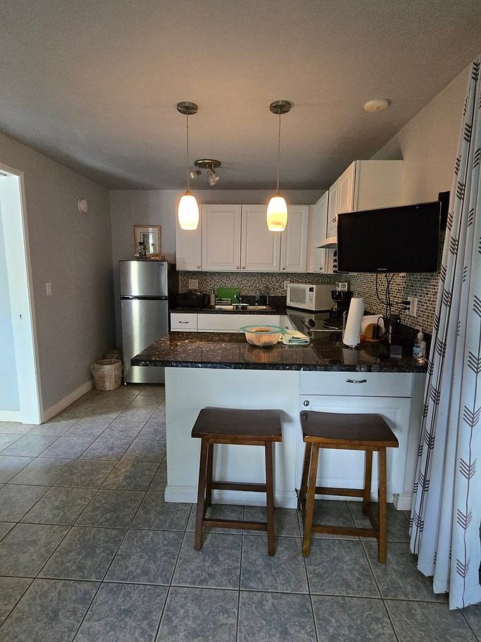 Furnished Finder property 824736_1 photo 3