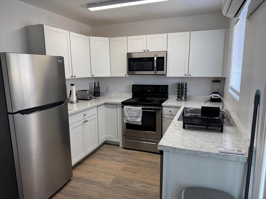 Furnished Finder property 824759_1 photo 8