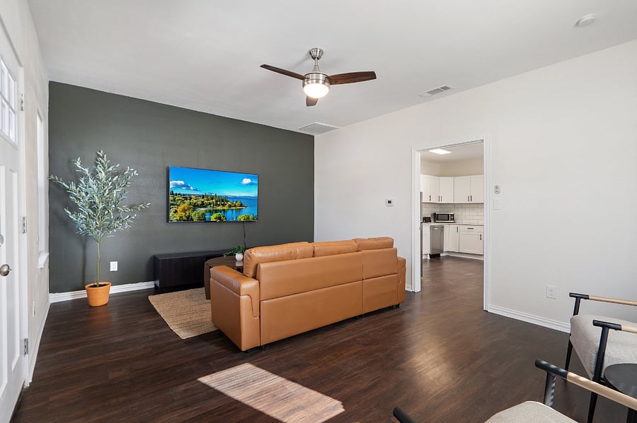 Furnished Finder property 824779_1 photo 3