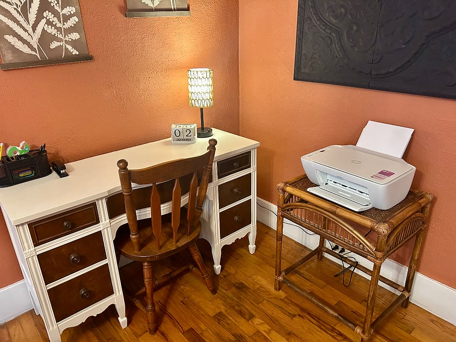 Work station with printer