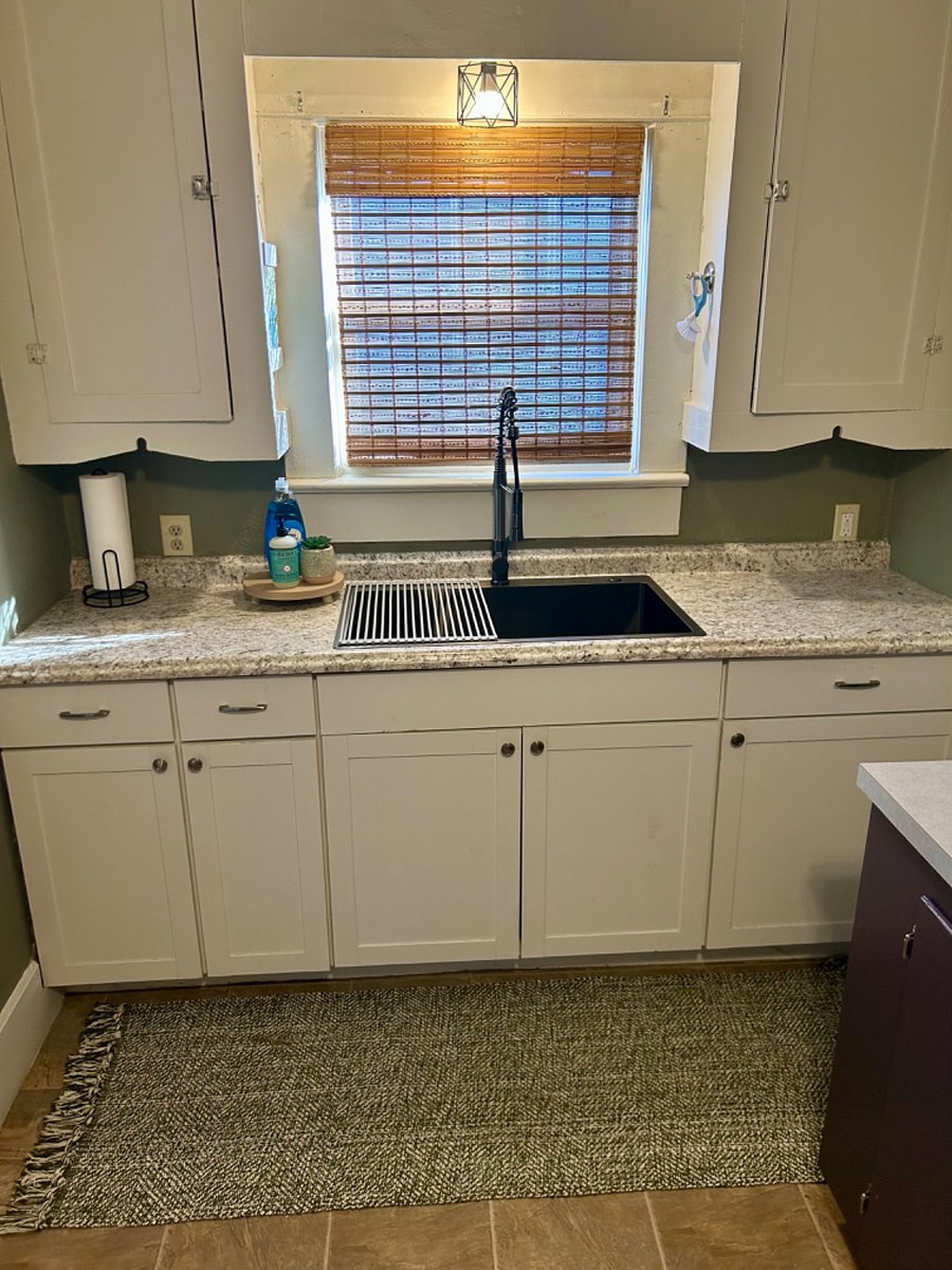 Kitchen work station sink