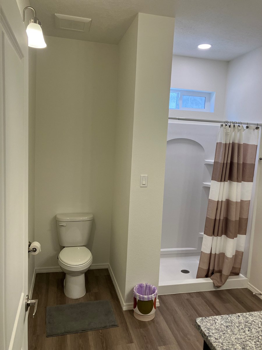 Furnished Finder property 824814_1 photo 4