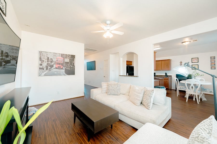 Furnished Finder property 824823_1 photo 3
