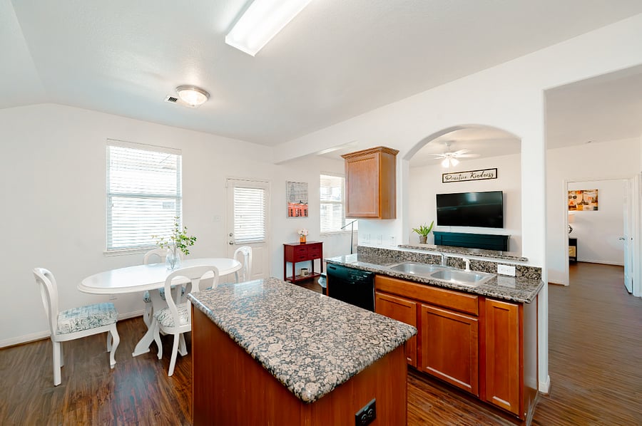 Furnished Finder property 824823_1 photo 6