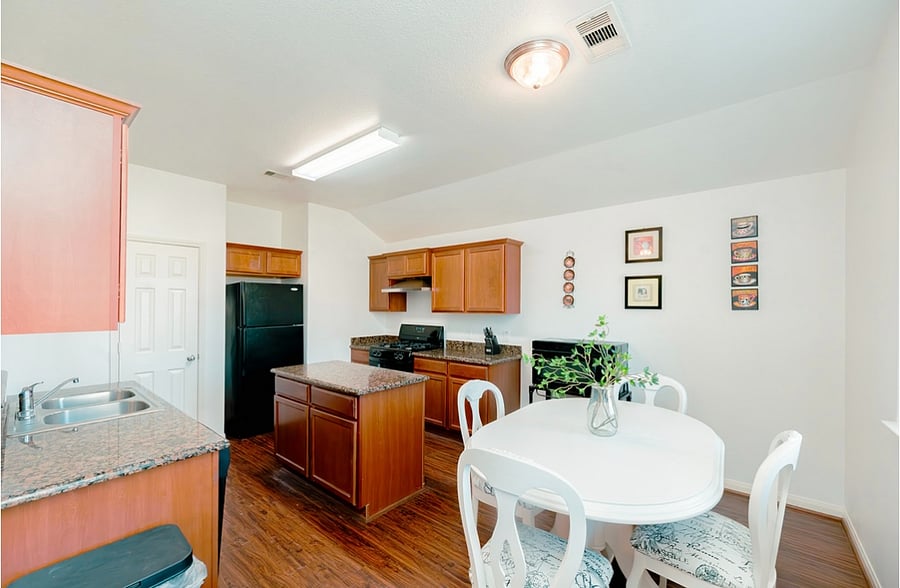 Furnished Finder property 824823_1 photo 10