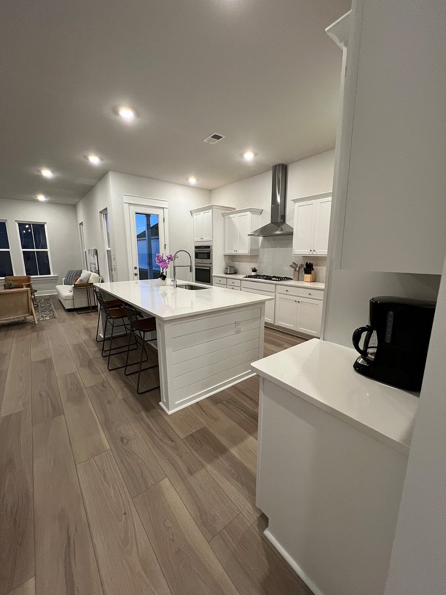 Furnished Finder property 824839_1 photo 4