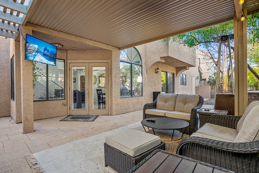 Patio Lounge