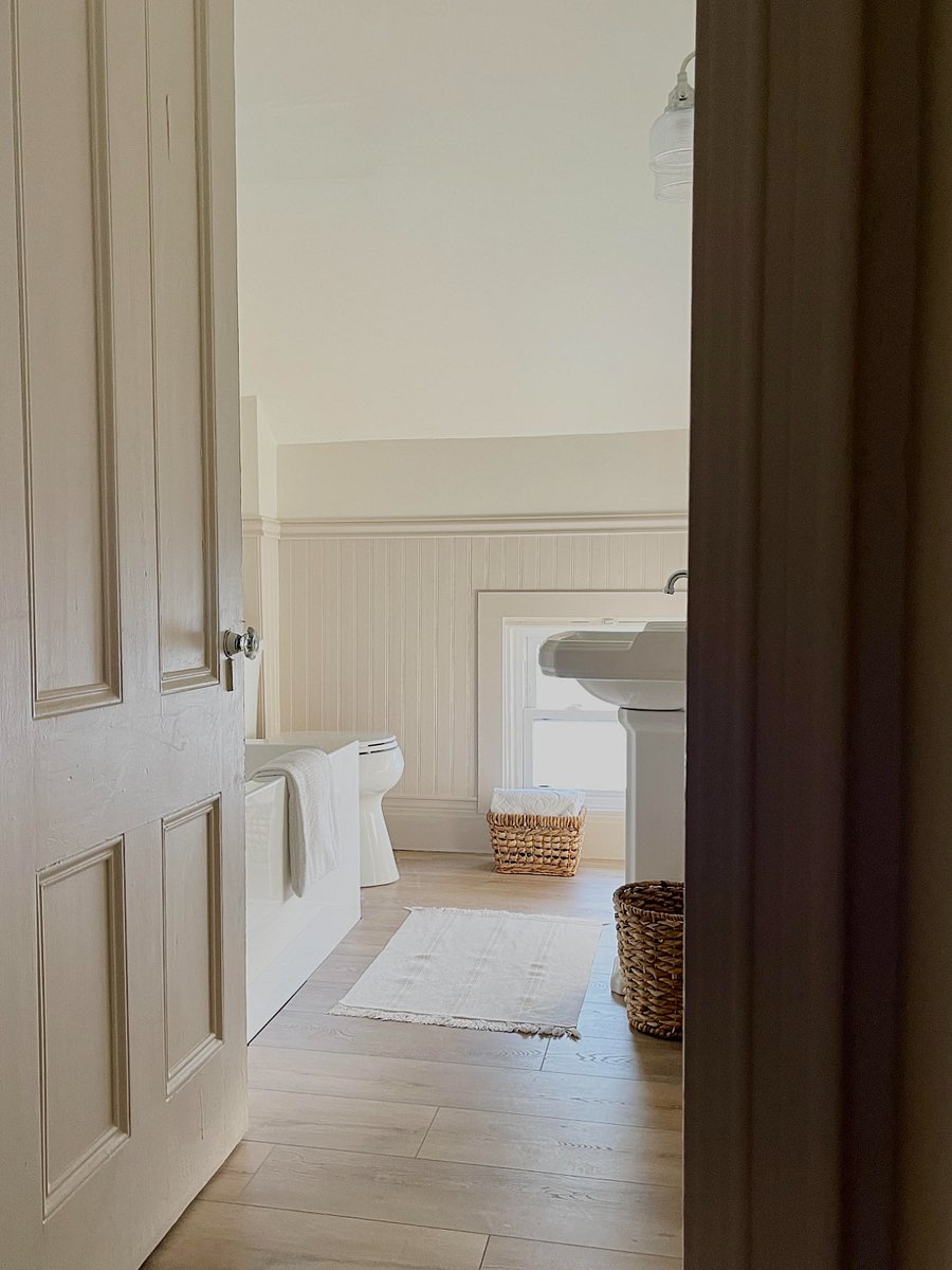 Bathroom with shower and soaker tub