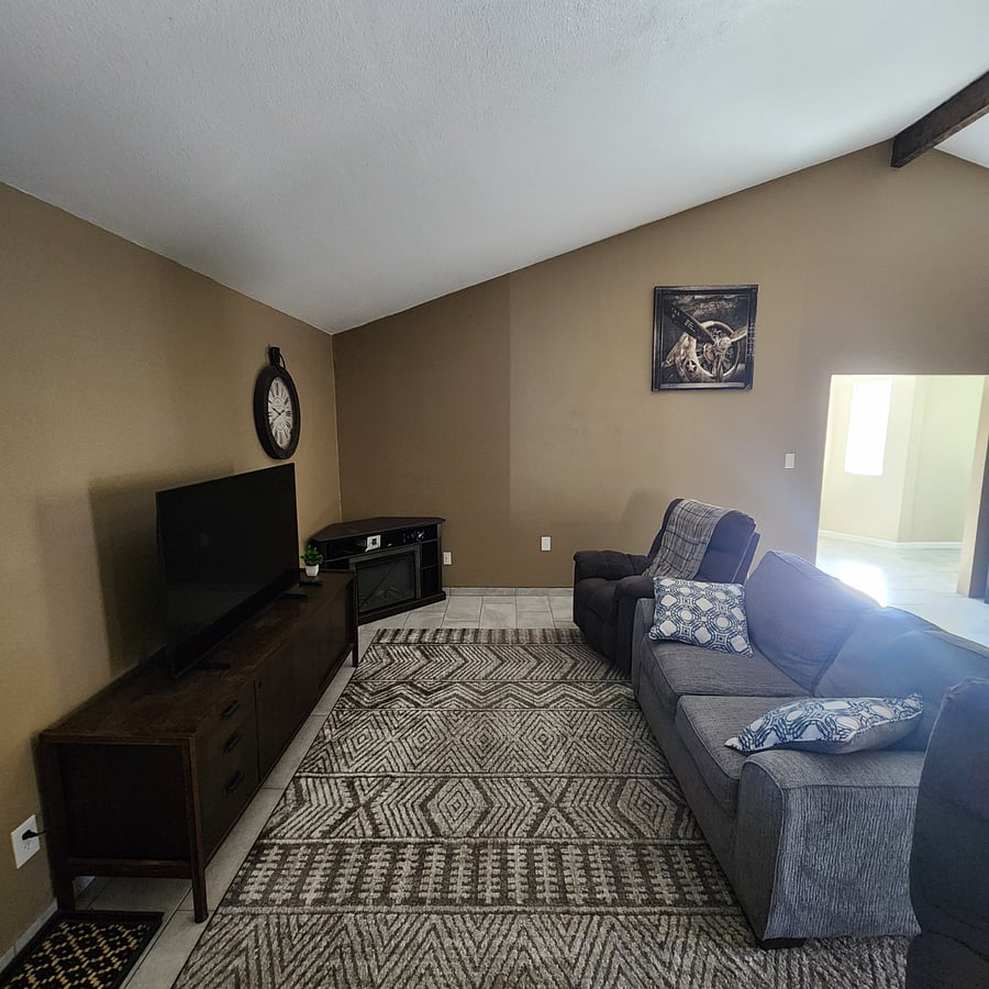 Furnished Finder property 824881_1 photo 14
