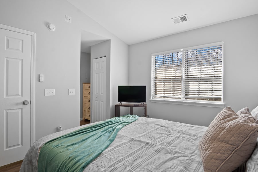 Furnished Finder property 824885_1 photo 11