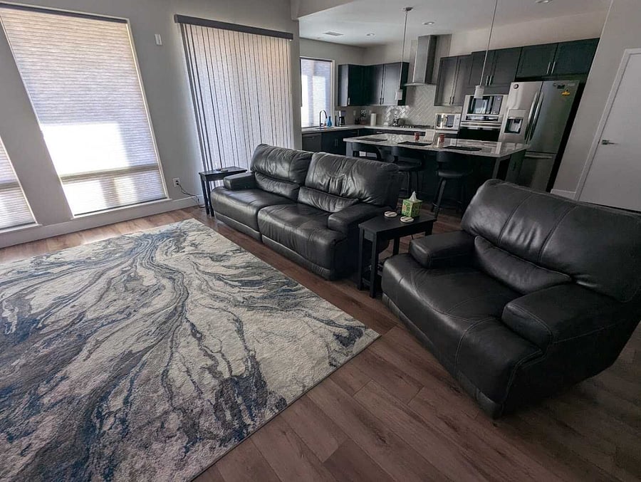 OPEN FLOORPLAN