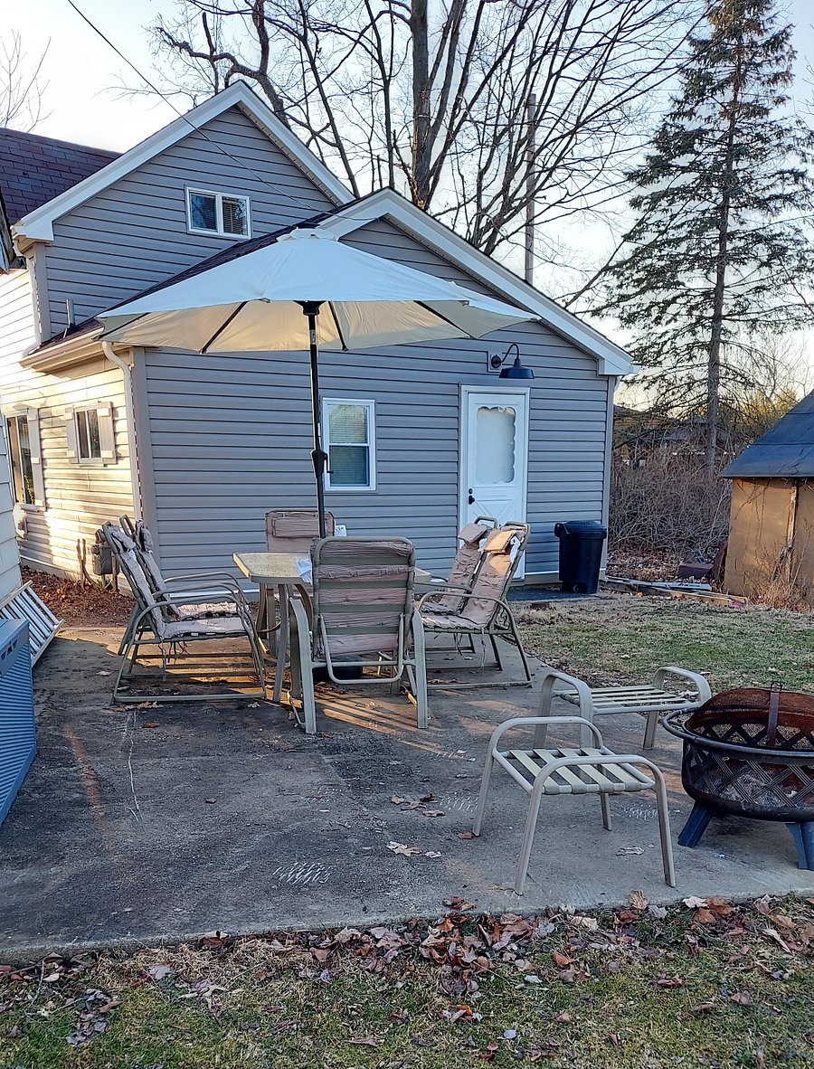 Outdoor patio