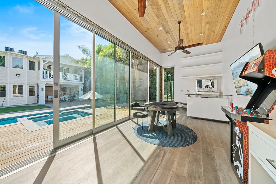 Furnished Finder property 824937_1 photo 26