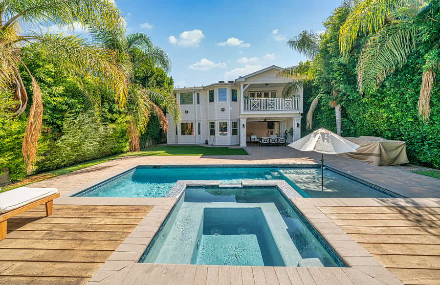 Furnished Finder property 824937_1 photo 28