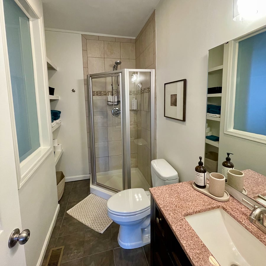 Furnished Finder property 824957_1 photo 24