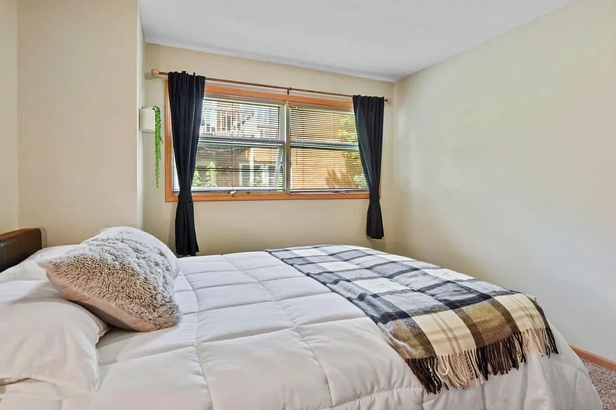 Furnished Finder property 824973_1 photo 15