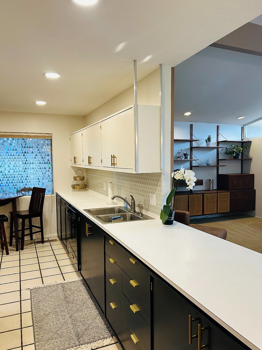 Kitchen/Formal Living Room View