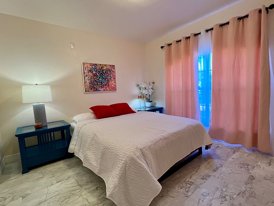 Furnished Finder property 824980_1 photo 4