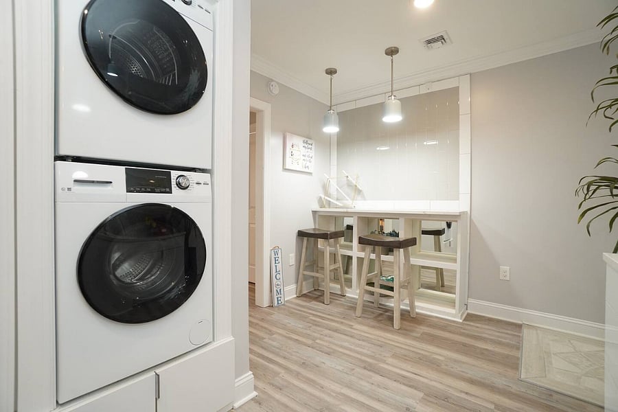 Furnished Finder property 825022_1 photo 17