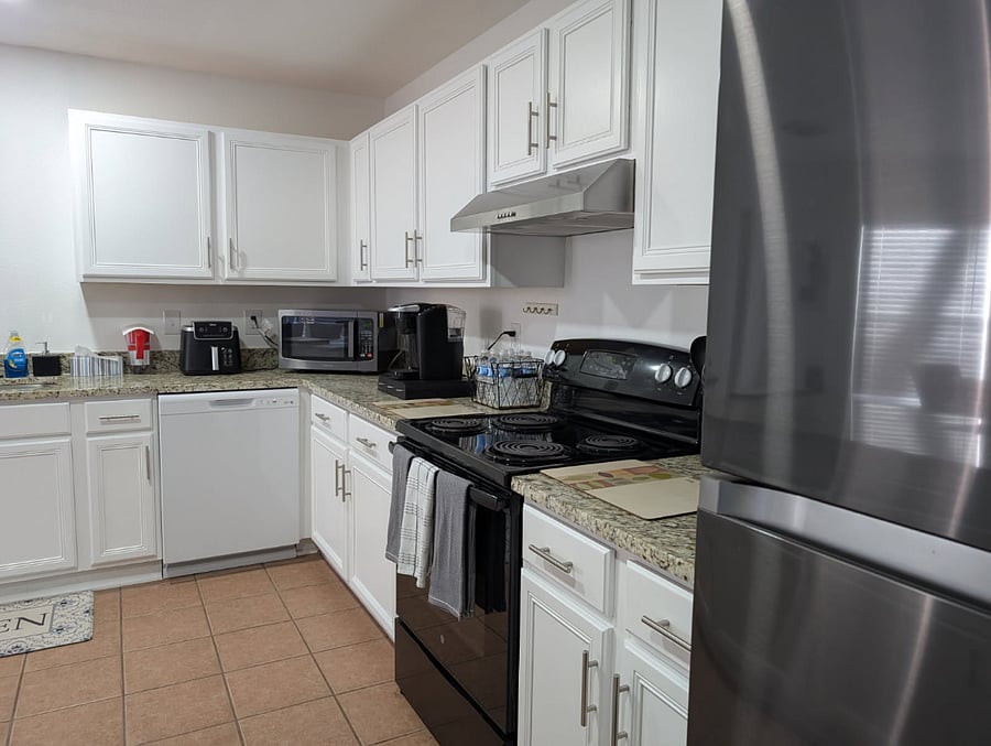 Furnished Finder property 825023_1 photo 8