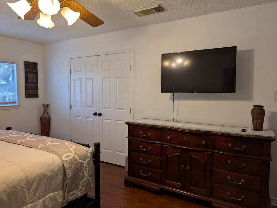 Furnished Finder property 825023_1 photo 22