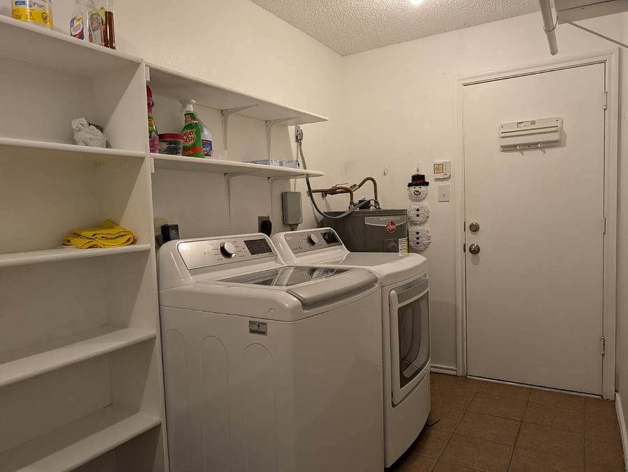 Furnished Finder property 825023_1 photo 26