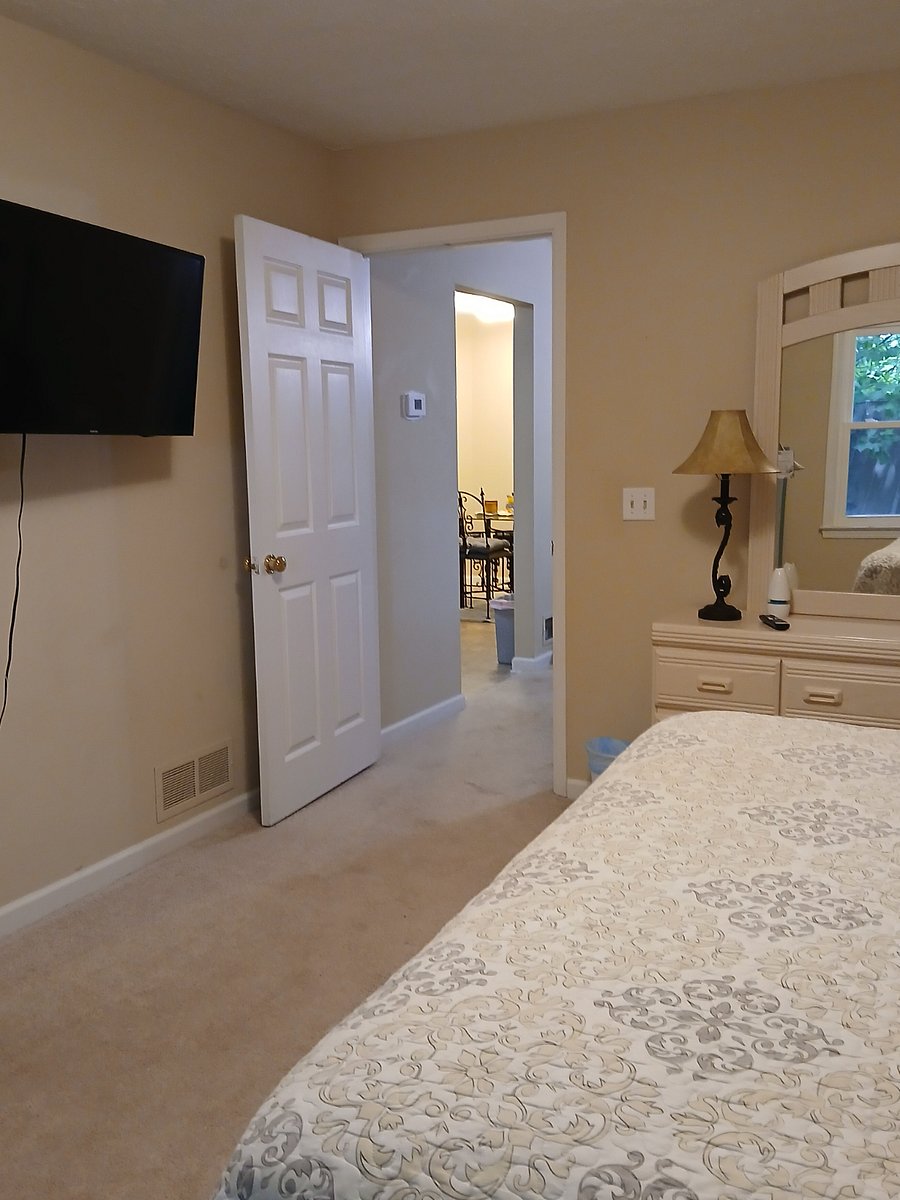 Furnished Finder property 825054_1 photo 11