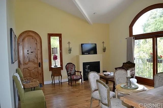 Furnished Finder property 825065_1 photo 4