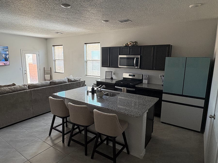 Furnished Finder property 825081_1 photo 4