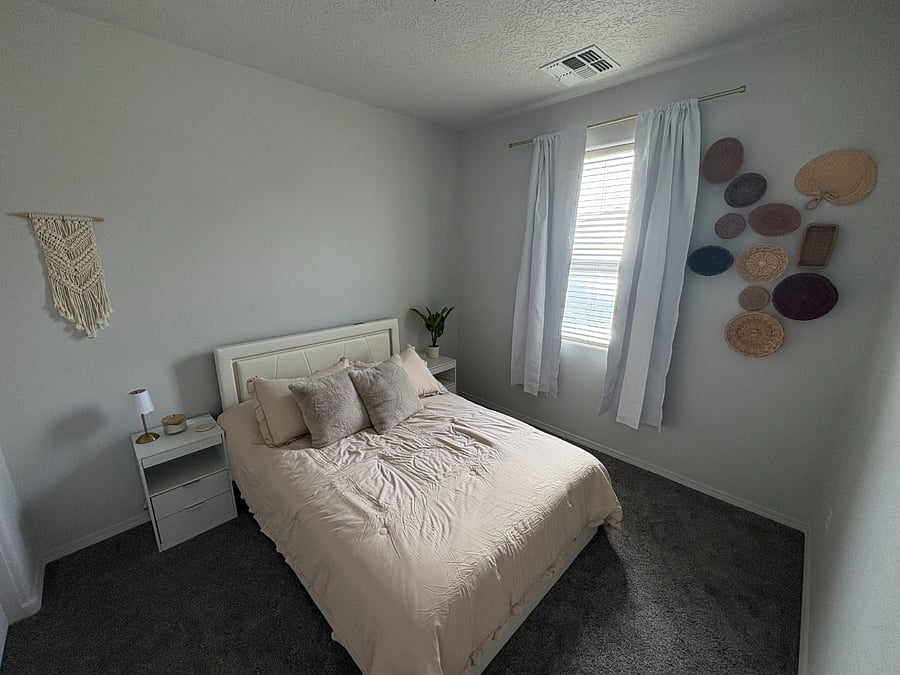 Furnished Finder property 825081_1 photo 1