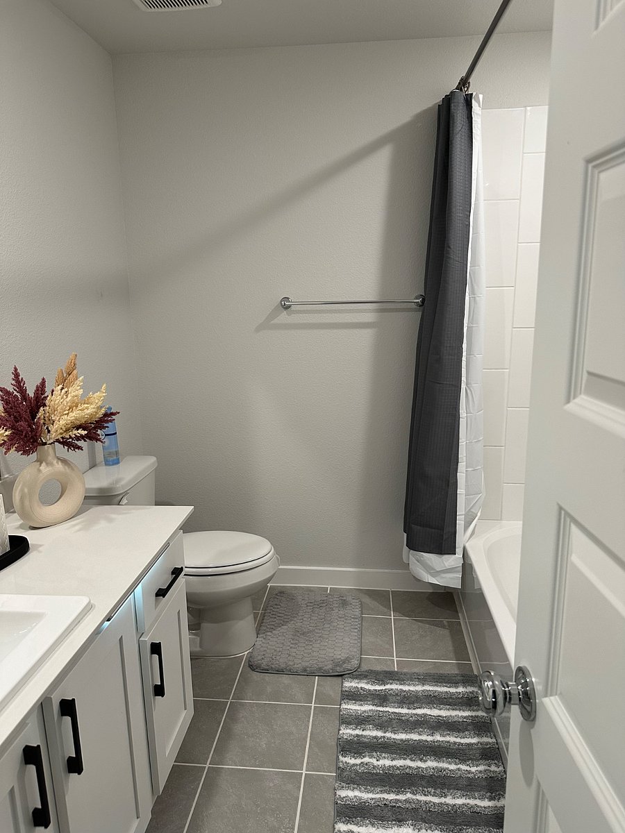 Furnished Finder property 825084_1 photo 9