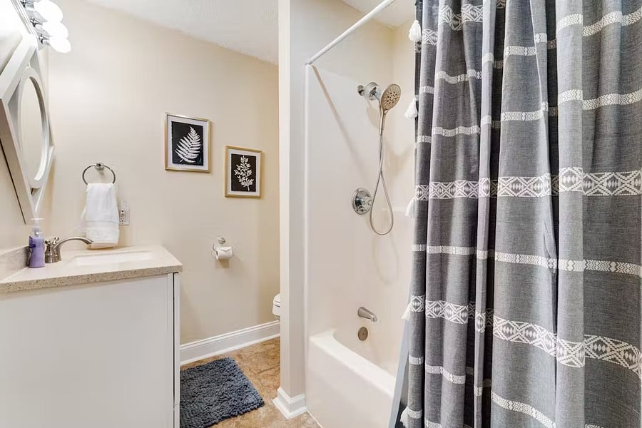 Furnished Finder property 825099_1 photo 17