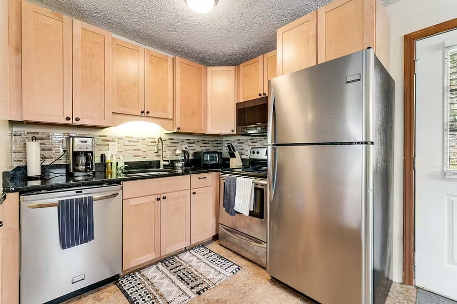Furnished Finder property 825099_1 photo 5