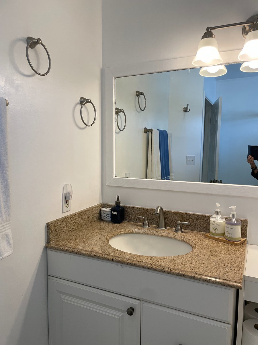 Furnished Finder property 825101_1 photo 8