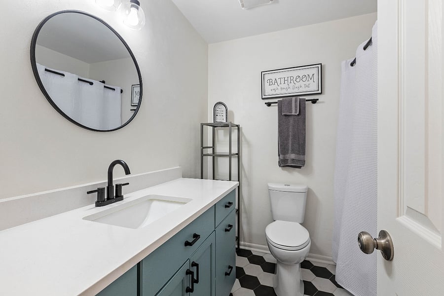 Furnished Finder property 825108_1 photo 16