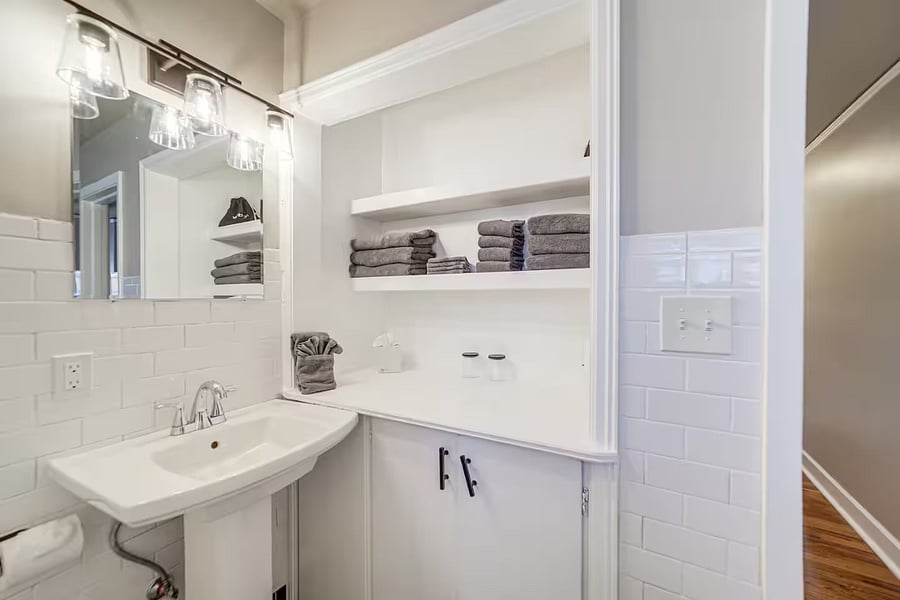 Furnished Finder property 825121_1 photo 18
