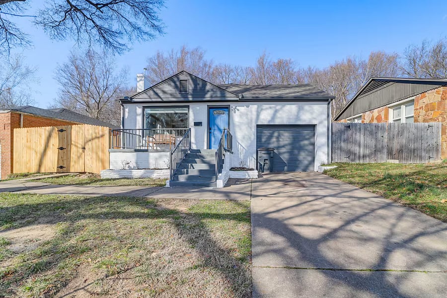 Furnished Finder property 825121_1 photo 21
