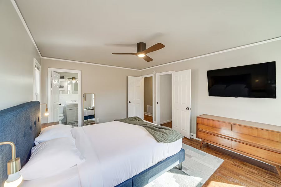 Furnished Finder property 825121_1 photo 11