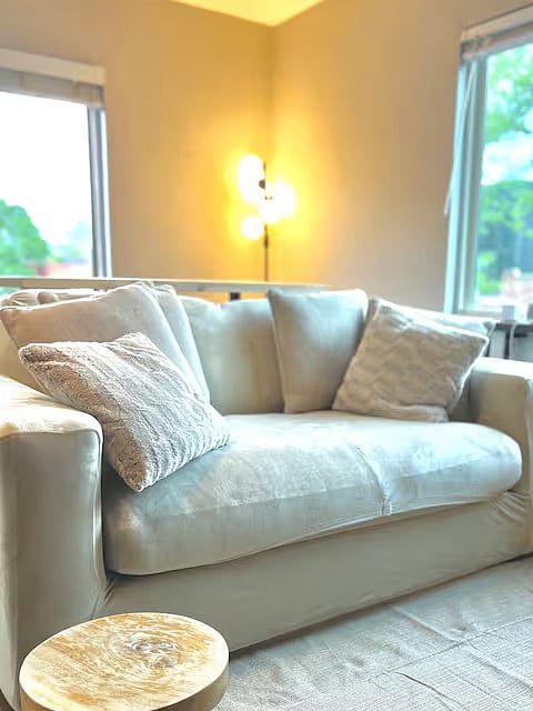 Furnished Finder property 825130_2 photo 15