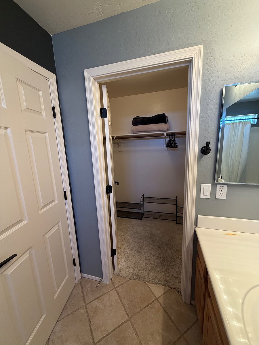 Furnished Finder property 825184_1 photo 16
